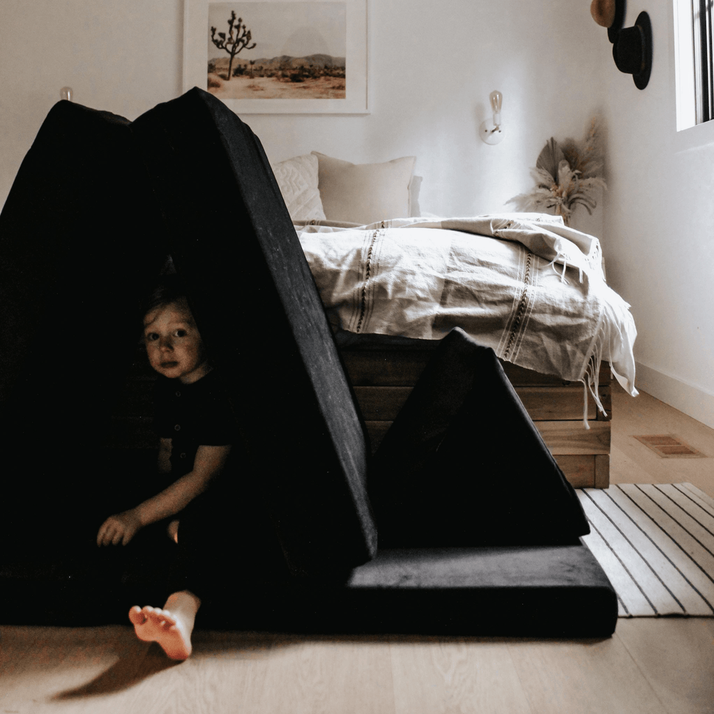 Cushy Couch - Cushy Couch