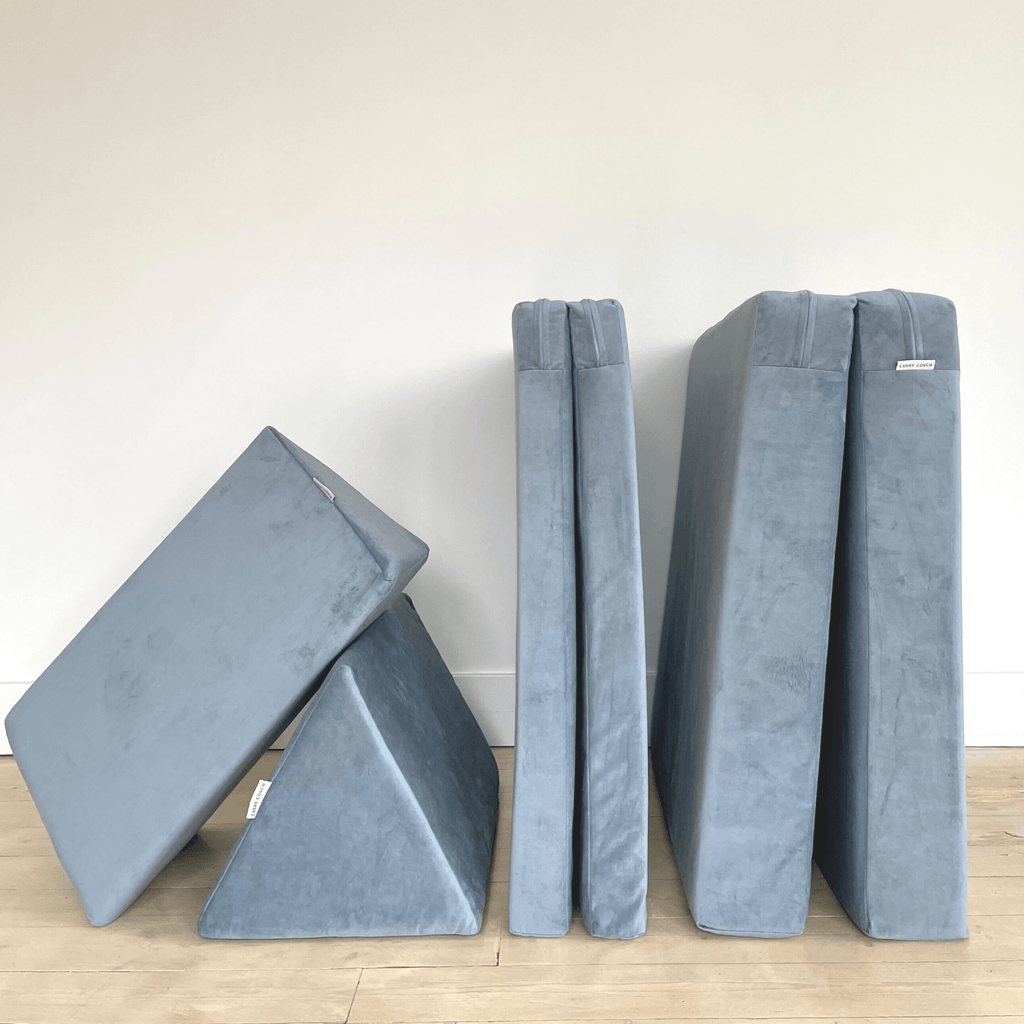 Cushy Couch - Cushy Couch