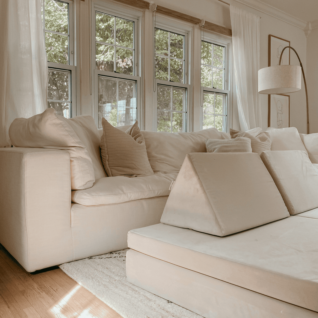 Cushy Couch - Cushy Couch